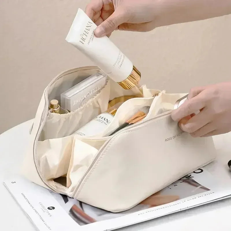 High-end simple and convenient travel essential makeup storage Large capacity lovely light luxury travel makeup bag